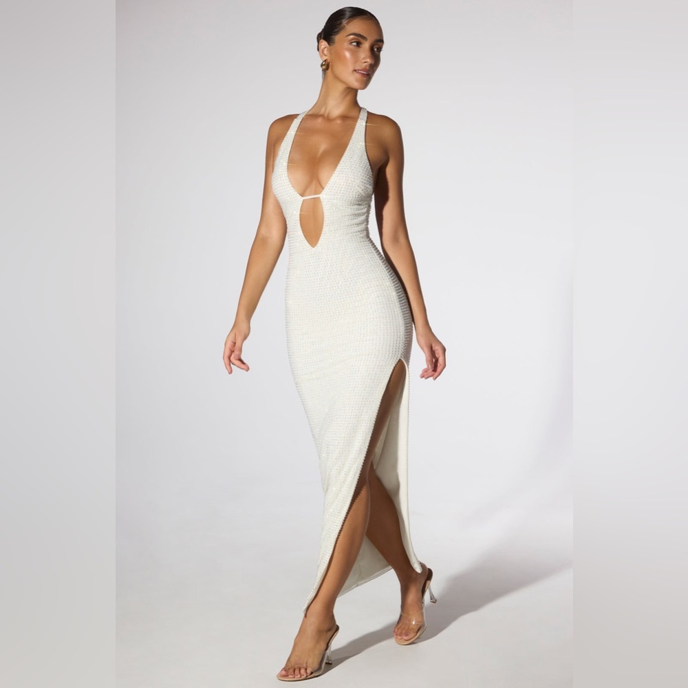 NEW Embellished Plunge Neck Low Back Evening Gown in Ivory